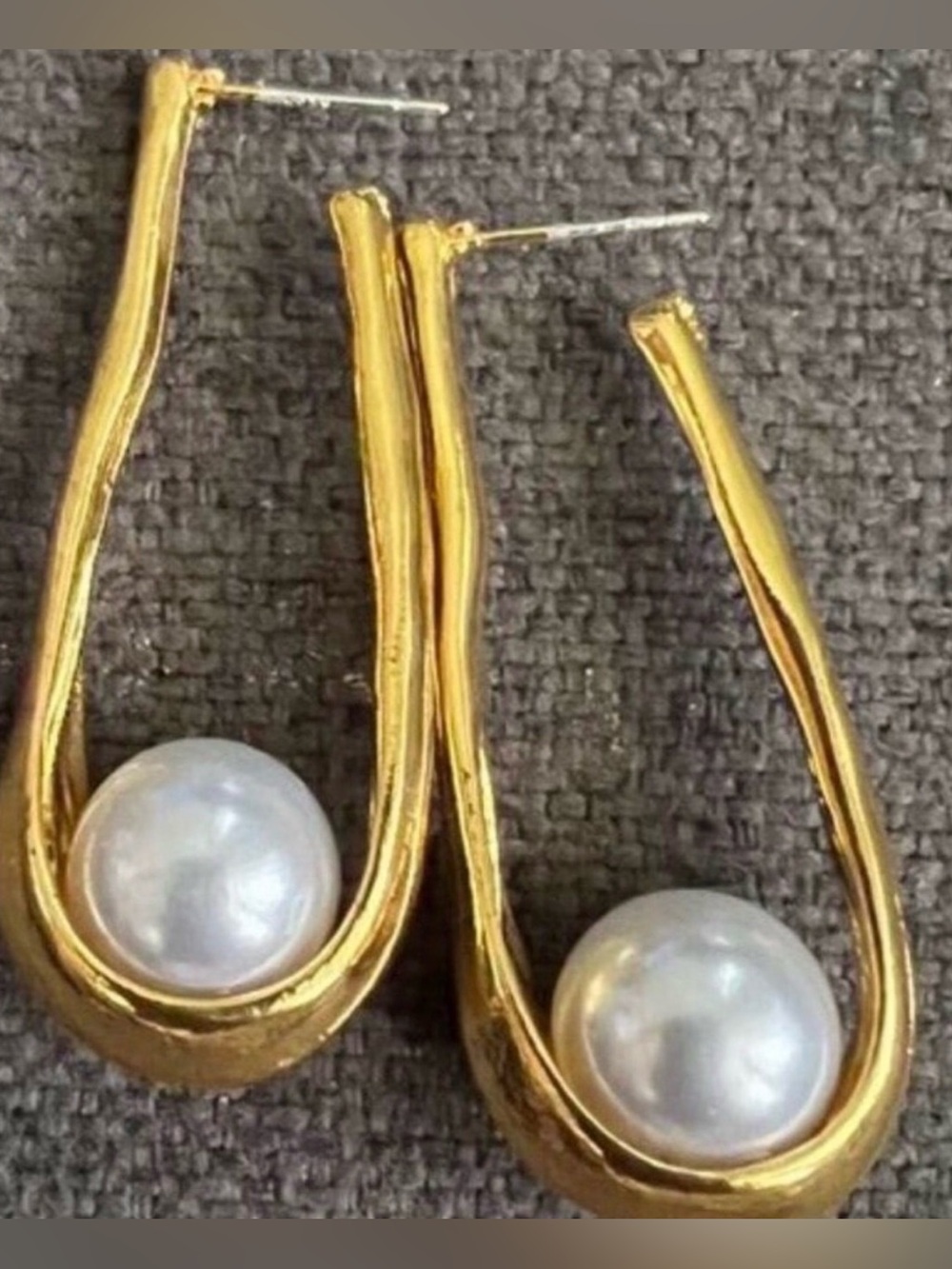 New Anthropologie Pearl Vintage Hoop Earrings - Picture 14 of 16